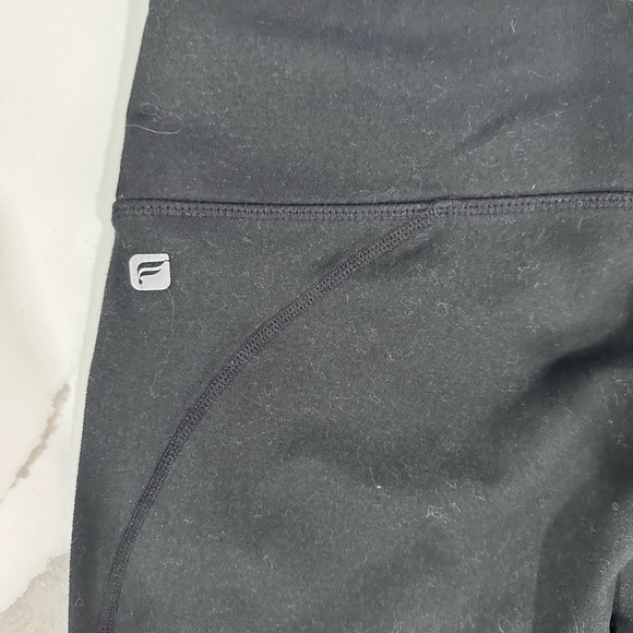 Fabletics Crop - Picture 7 of 7